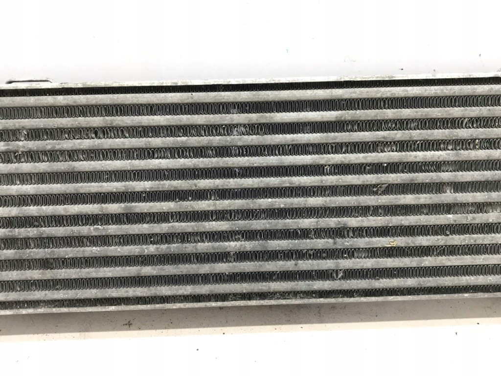 Радіатор інтеркулер mercedes a2045000200 в Україні