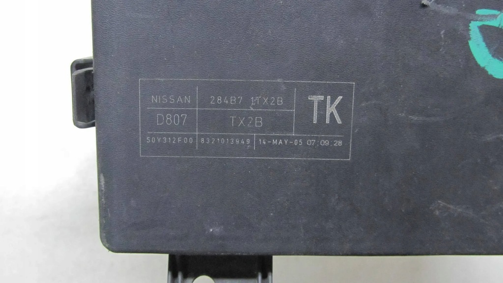 фото №6, Nissan juke f15 1.2 коробка запобіжників 284b71tx2b