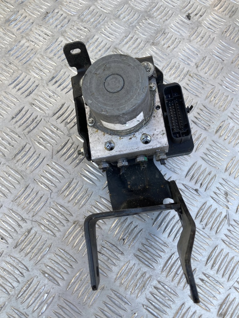 фото №1, Насос abs citroen c3 iii 16- 3557994