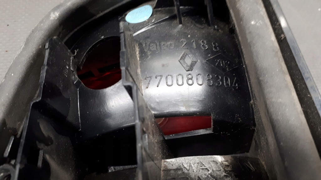 фото №10, 7700808304 лампа правый задняя safrane 94