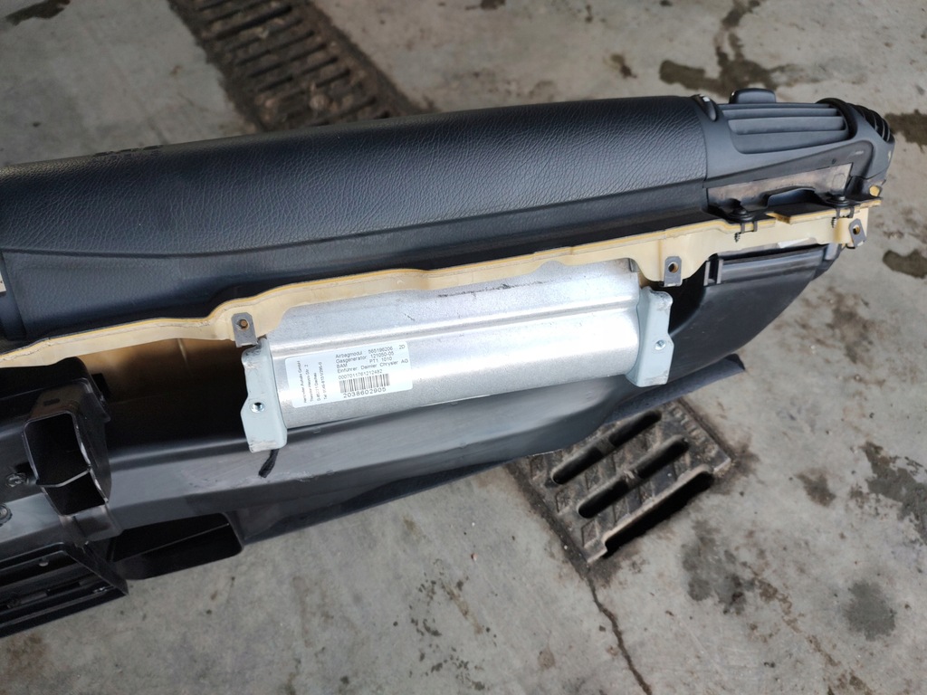 фото №7, Панель приладів приладова mercedes w203 sport coupe