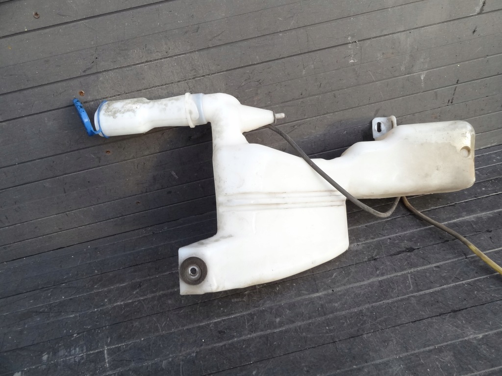 фото №4, Ford tourneo courier 2014 бак омивача