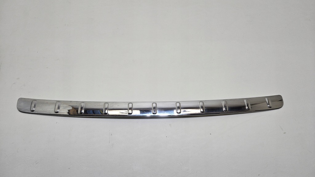 фото №1, Молдинг хром бампера задня mercedes gla w247 a2477251601