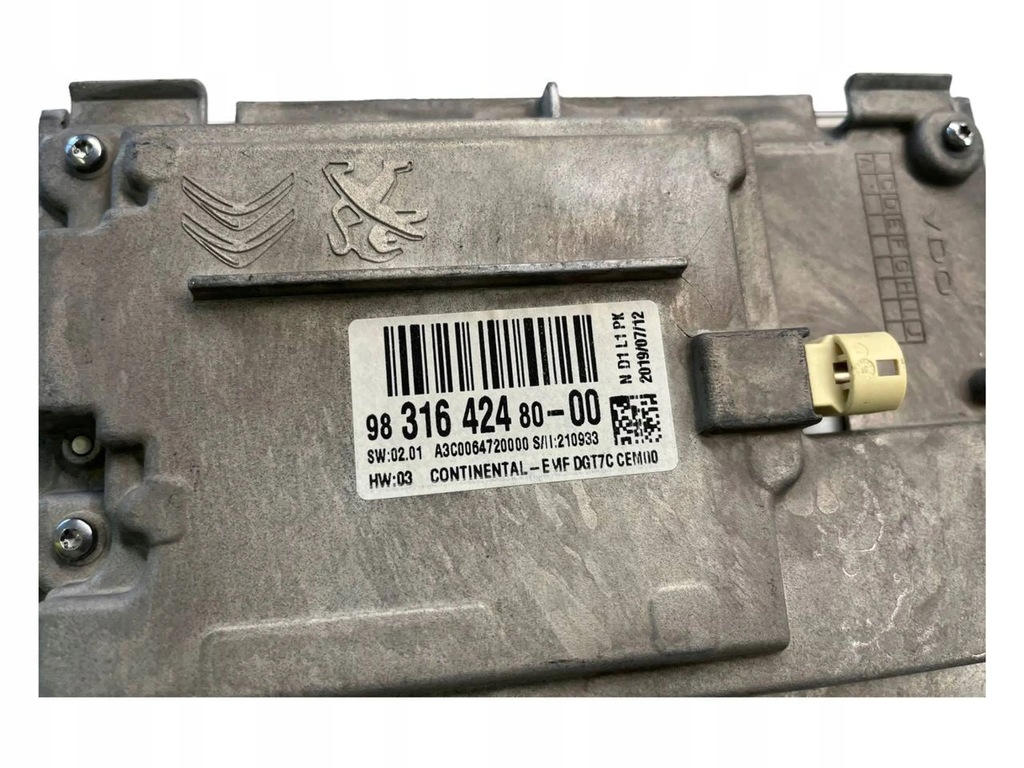 фото №6, Peugeot 208 2018 панель / радіопрогравач cd/dvd/gps