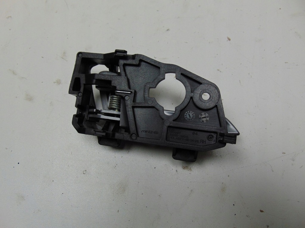 фото №8, Ручка внутрішня двері права задня kia rio iii 83620-1w010