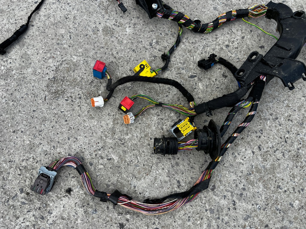 фото №13, Жгут электропроводка салона поперечина перед peugeot 508 i lift kombi sw rxh hybrid