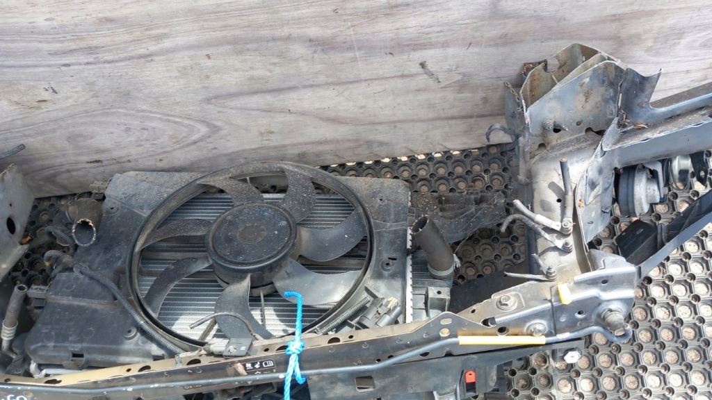 Opel astra j 1.6b ремень передний комплект z177 с Разборки