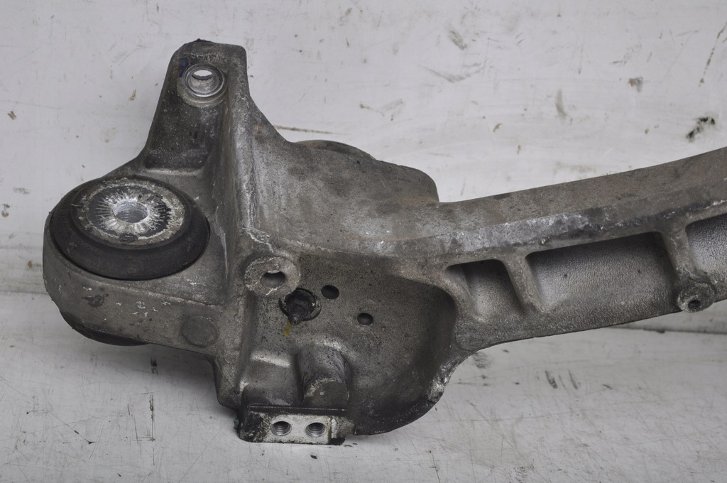 фото №8, Bentley arnage lift 6.8 v8 кронштейн двигуна кронштейн