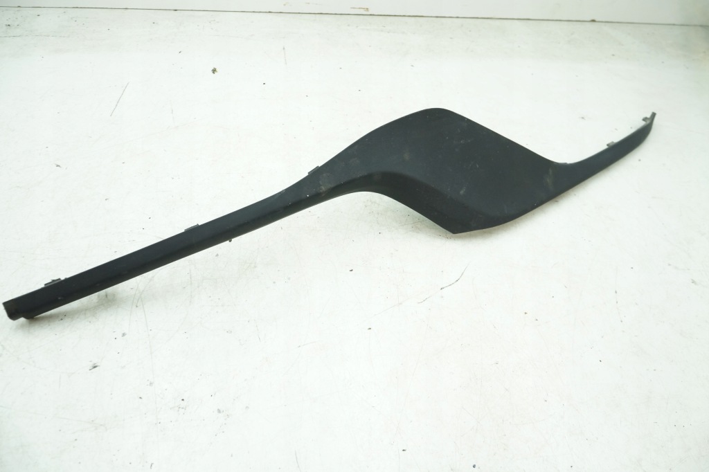 Купить Volvo v40 ii r design молдинг бампера левая 31347087