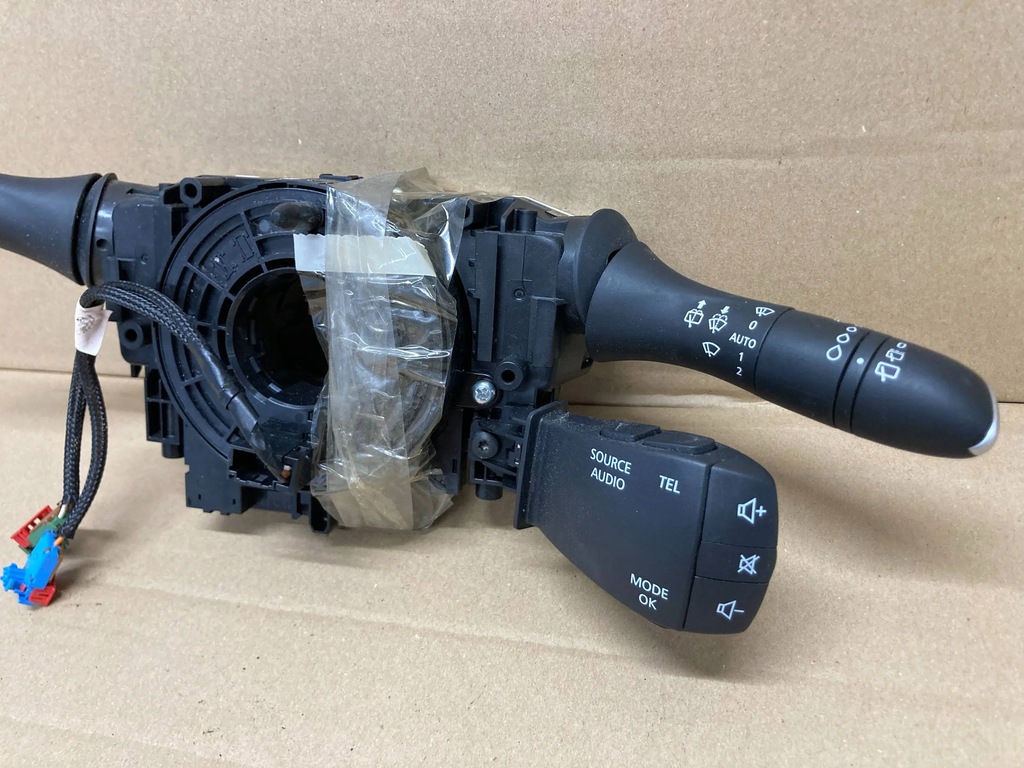 фото №11, Перемикач комбінований renault kadjar 1.2 tce 15-