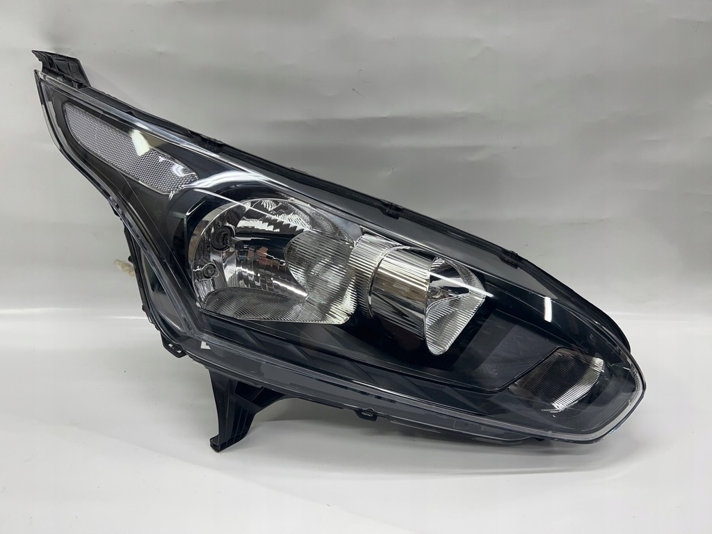 фото №1, Ford transit connect ii лампа правая dt11-13w029-dc