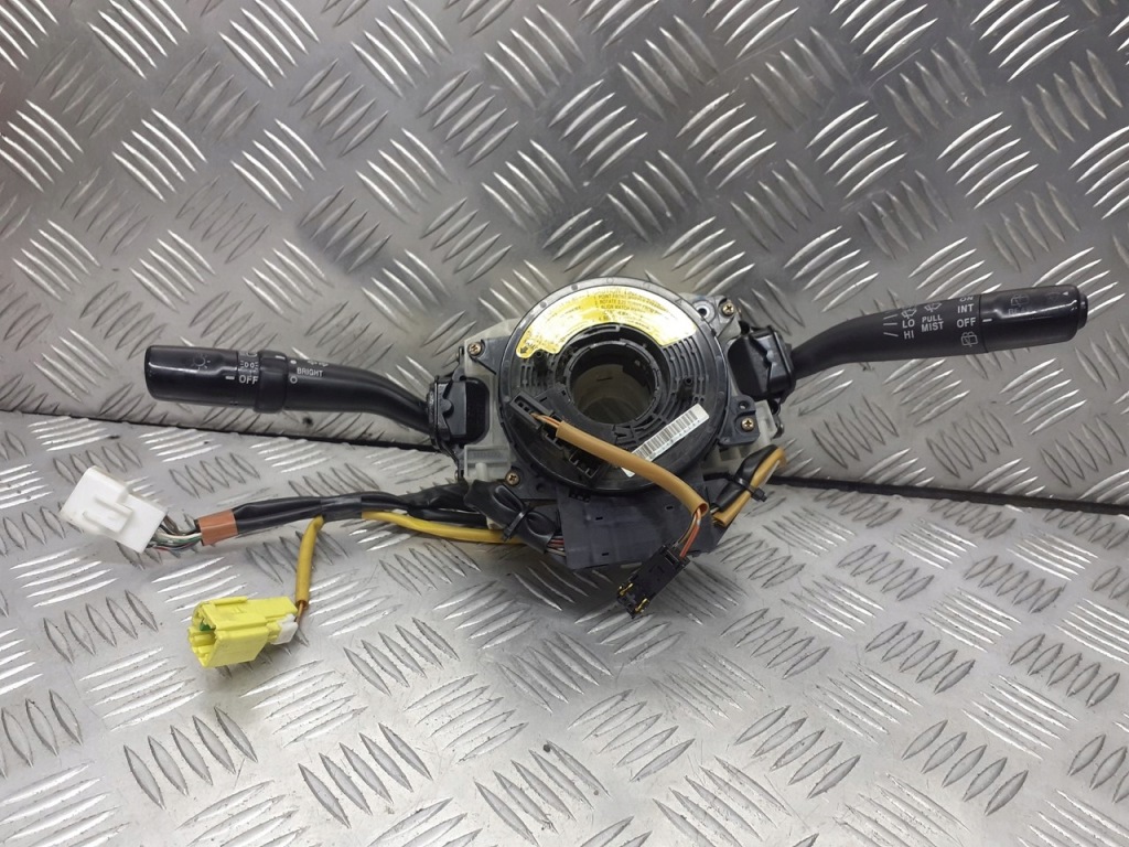 Купить Подрулевой переключатель света subaru forester sg 2.0 83111sa16