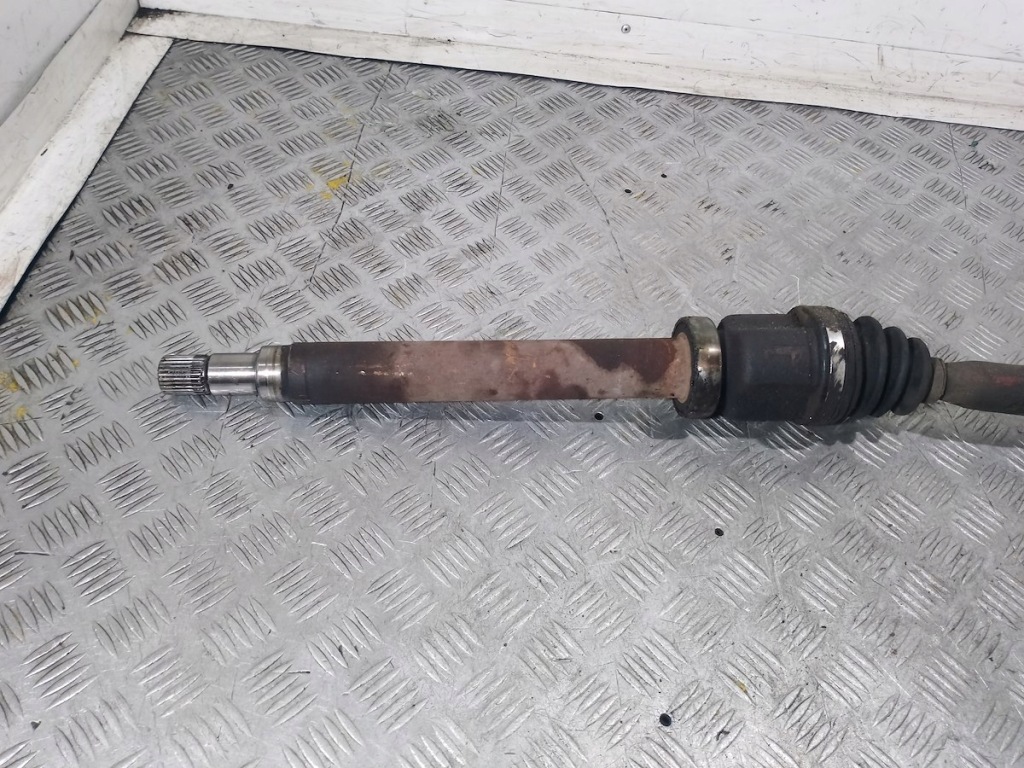 фото №3, Привідний вал права перед volvo v50 1.8 16v