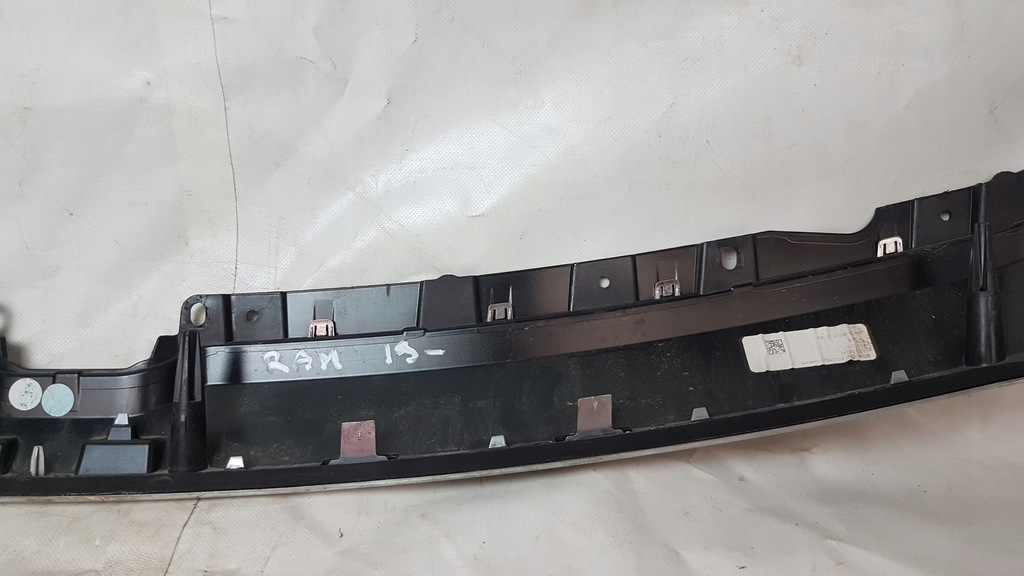 фото №11, Dodge ram 19- молдинг хром бампера решітка usa