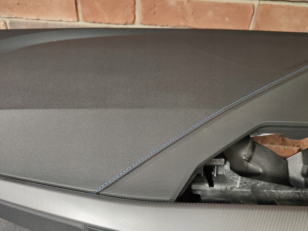 фото №5, Bmw f40 f44 приборная панель приборная консоль niebieska nić head up hud uk rhd