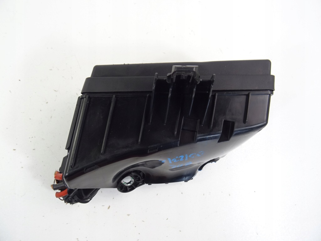 фото №8, T-roc коробка предохранителей 5q090736g