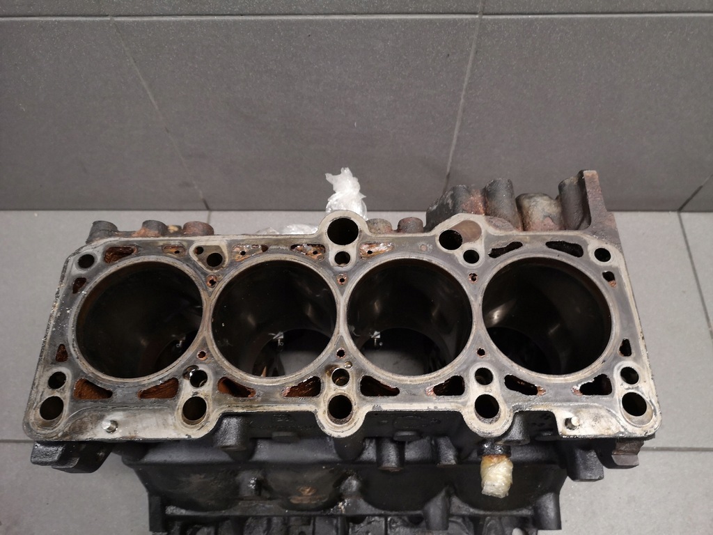 фото №9, Блок двигателя audi a4 b6 1.8t bam 225km