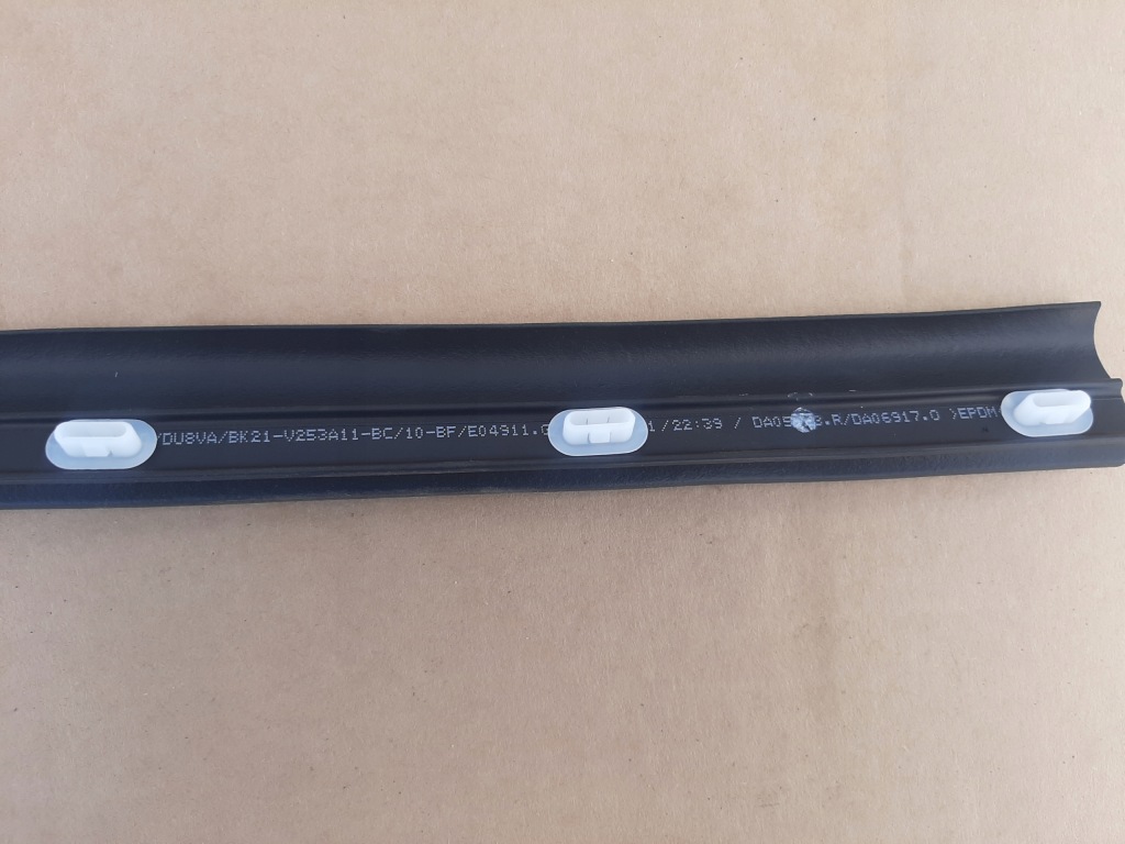 фото №3, Прокладка дверь перед верхний ford transit custom