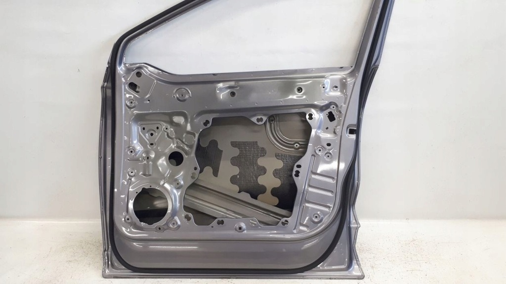 фото №8, Audi q4 e-tron 2021-2023 дверь правое перед