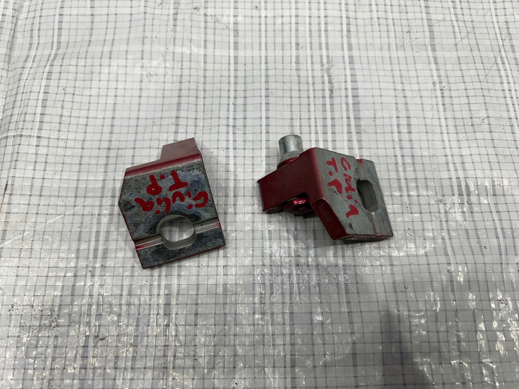 фото №2, Alfa romeo giulia quadrifoglio qv lift петли дверь задняя задние правое