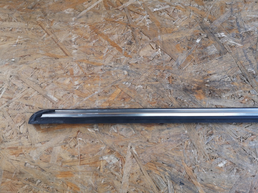 фото №7, Mercedes v-klasa w447 молдинг стекло левый задняя long