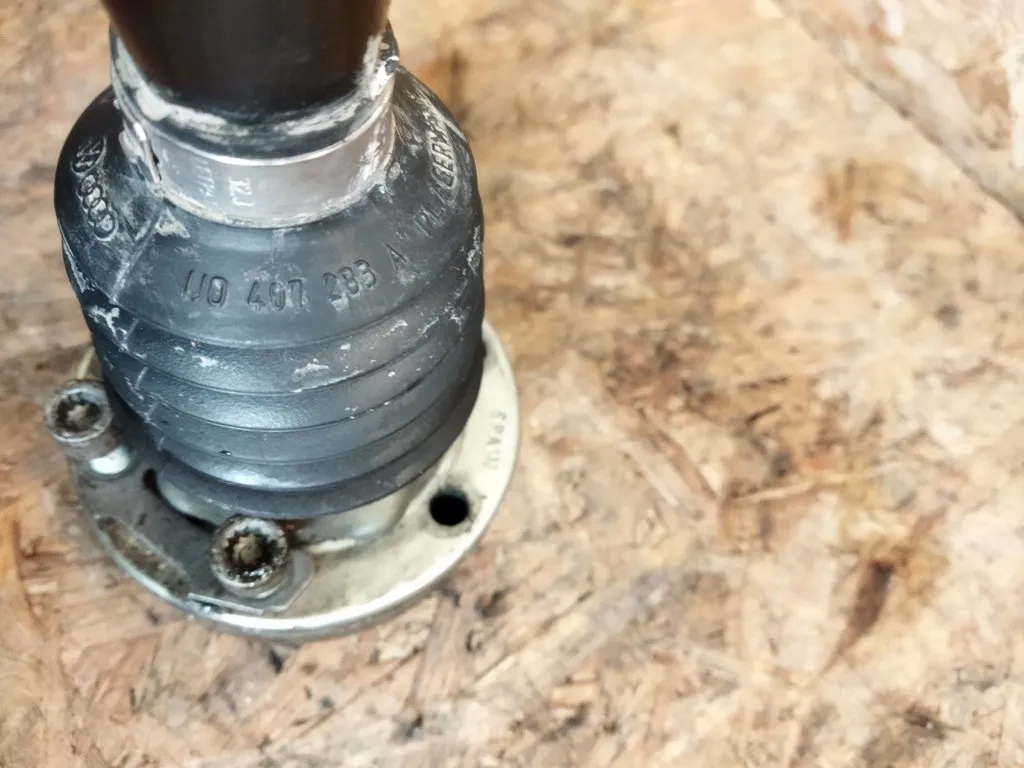 фото №9, Volkswagen polo iv 1.2 привідний вал передня права