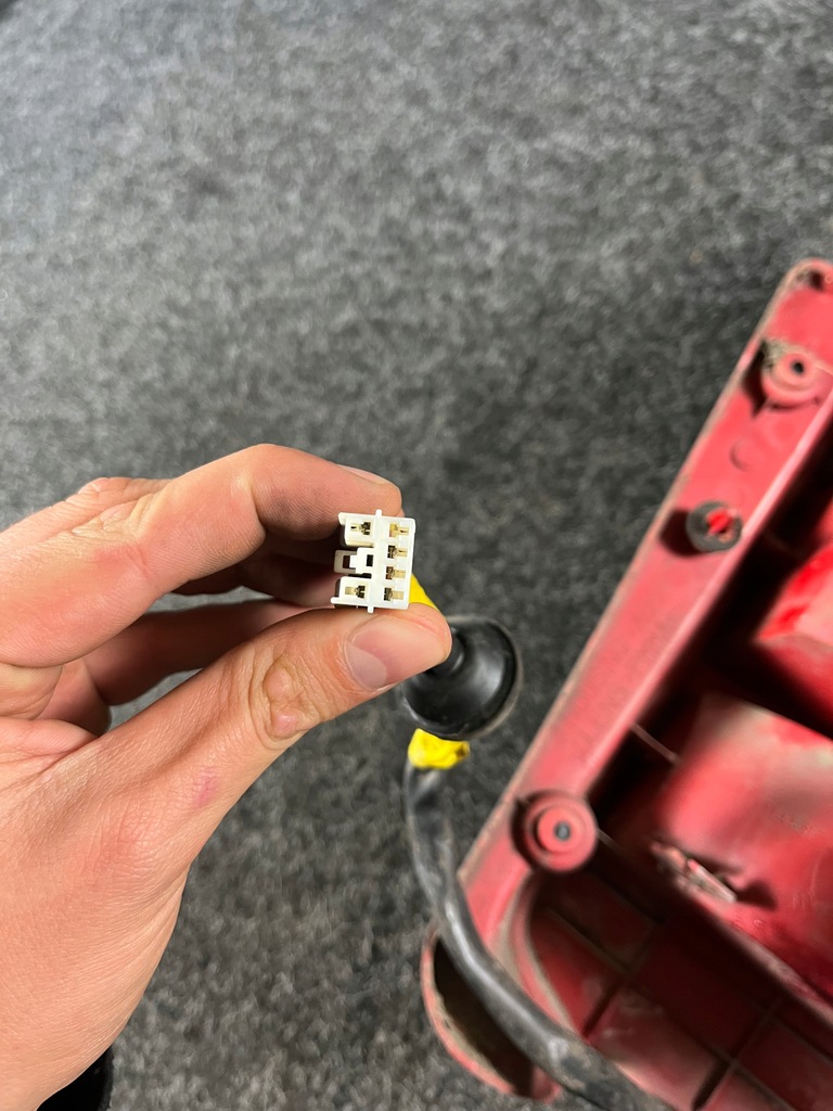 фото №7, Mitsubishi space star лампа левая задняя задняя оригинальный номер europa