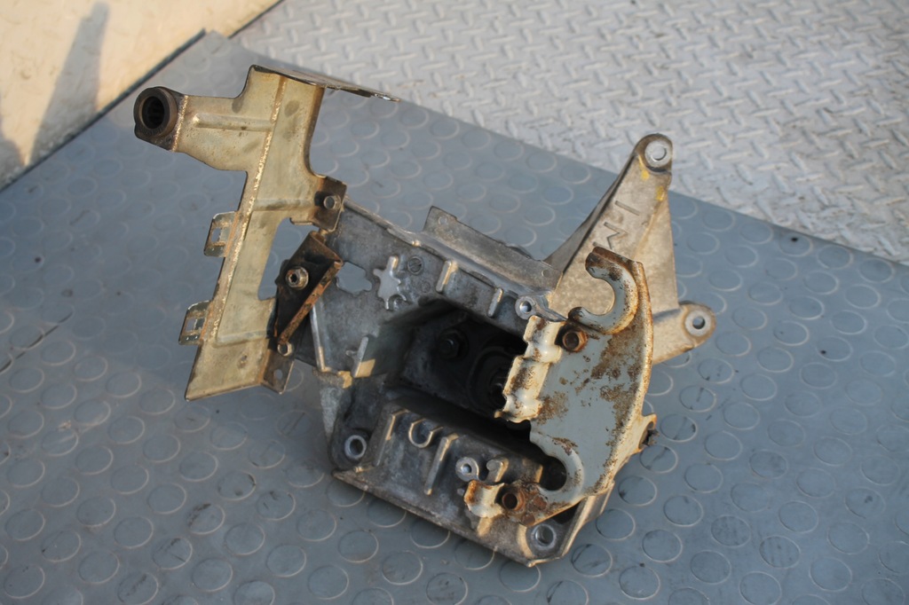 фото №8, Кронштейн подушка коробки nissan tiida 1.6 16v 04-12