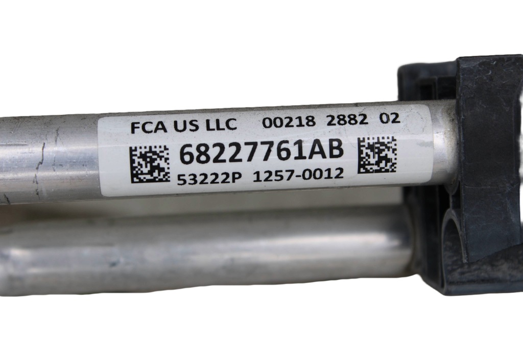 фото №16, Chrysler pacifica 17- 3.6 шланг кондиціонера