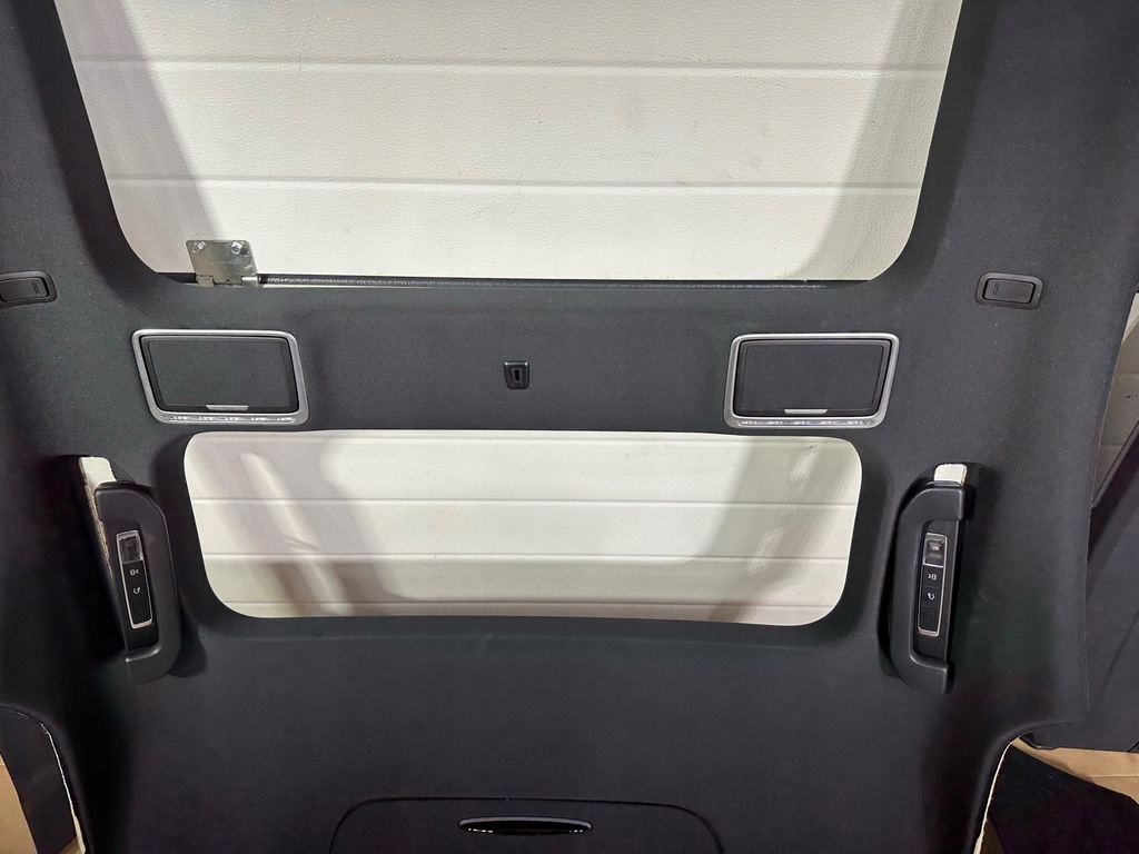 фото №7, Потолок, потолок, czarna mercedes s w222 короткий панорама