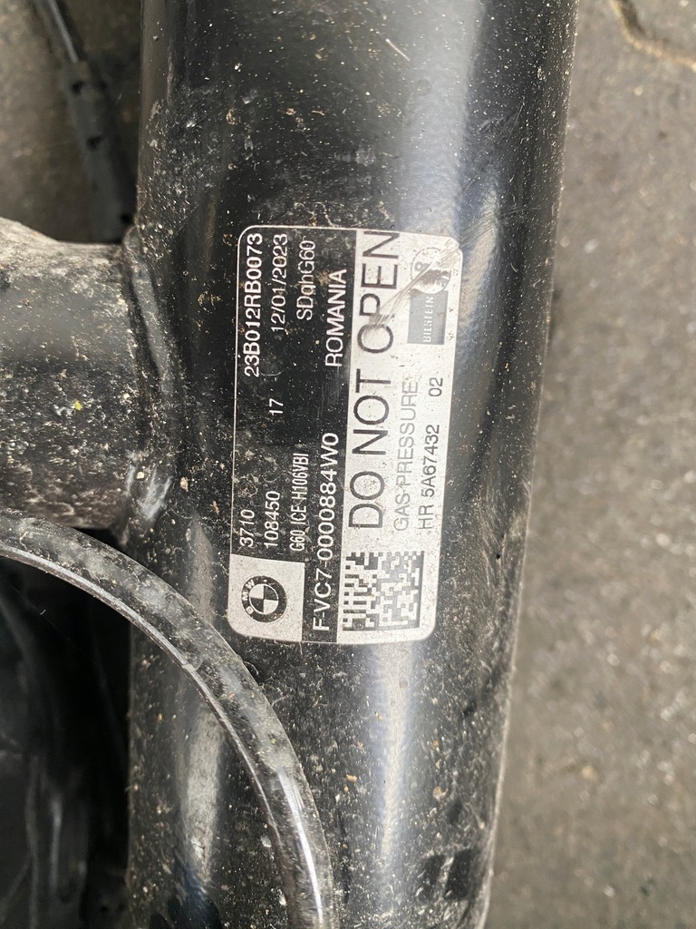 фото №14, Поворотный кулак рычаг подвеска задняя амортизатор bmw 5 g60