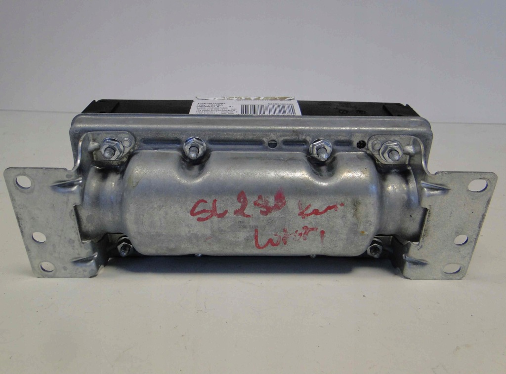 фото №3, Mercedes slr 199 mclaren подушка консоли пассажира