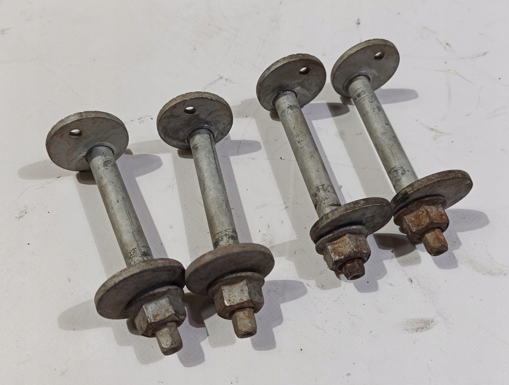 фото №1, Болт болты рычага перед задняя corvette c5 c6