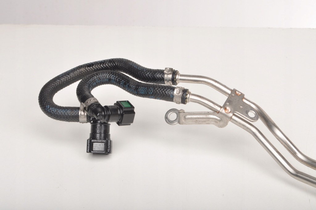 Mercedes w177 1.5 провода топливные в Украине