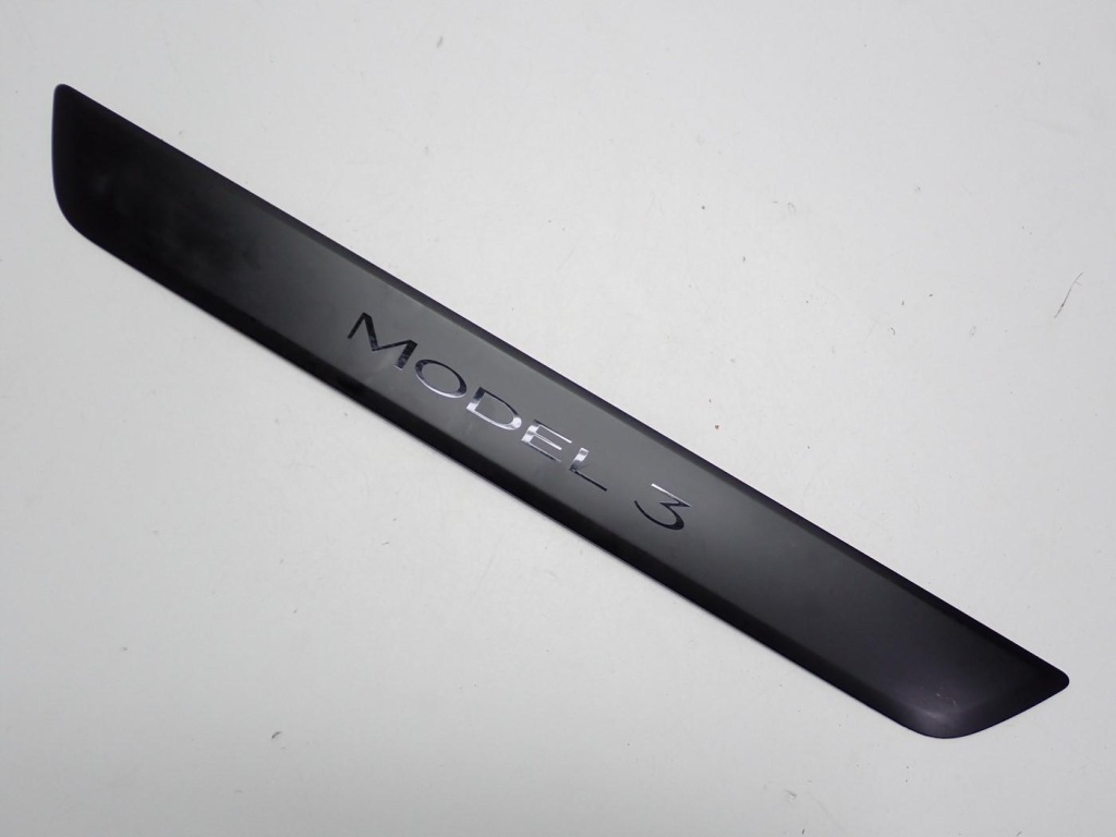 Купити Молдинг накладка поріг поріг правий перед 1504763-00-b tesla model 3 21r