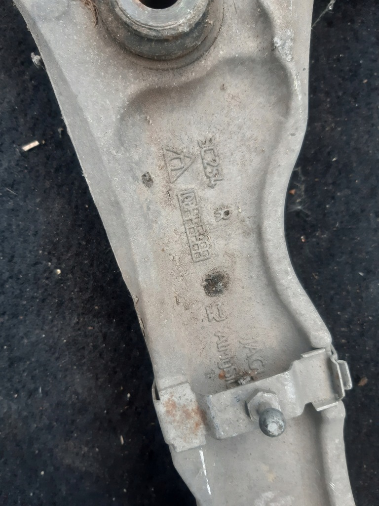 фото №5, Передний правый рычаг jaguar xf 4,2 компрессор 2009r