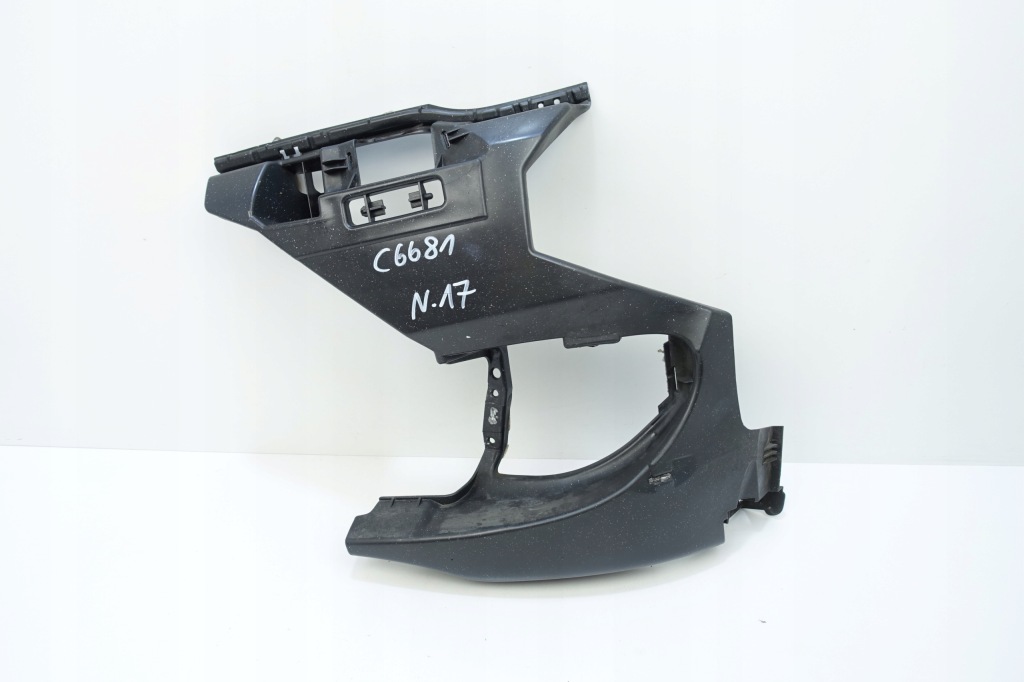 Купить Направляющая бампера левый перед bmw v 5 f10 f11 7200721
