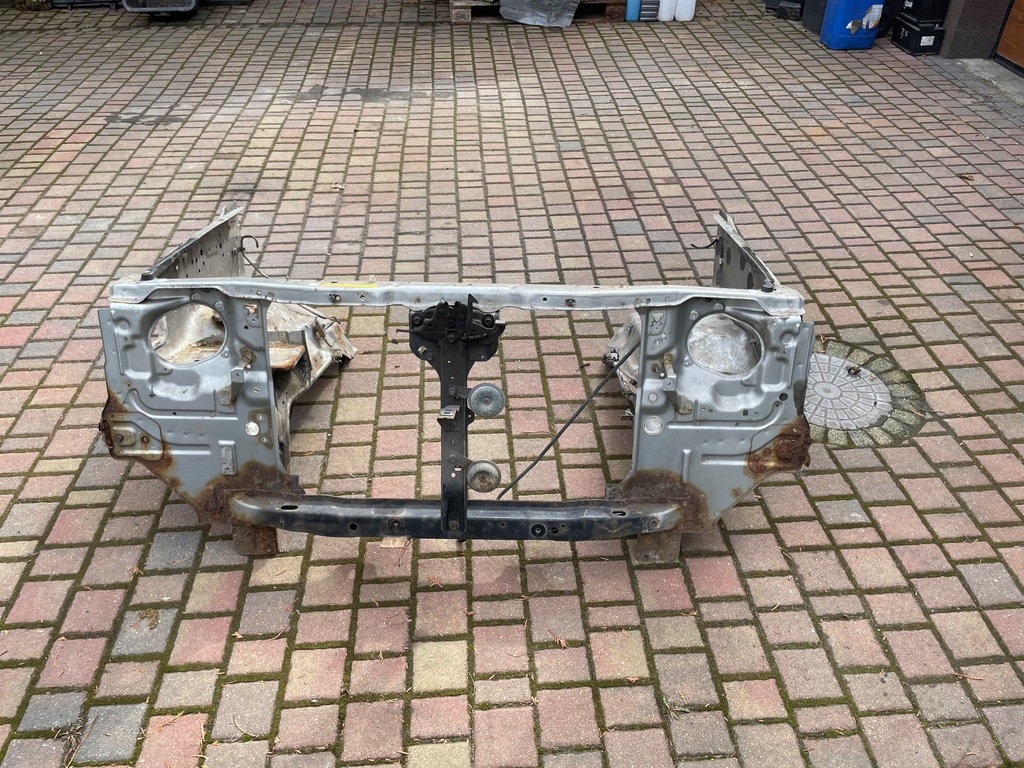 фото №1, Navara d22 усилитель передние pas передний kompl.