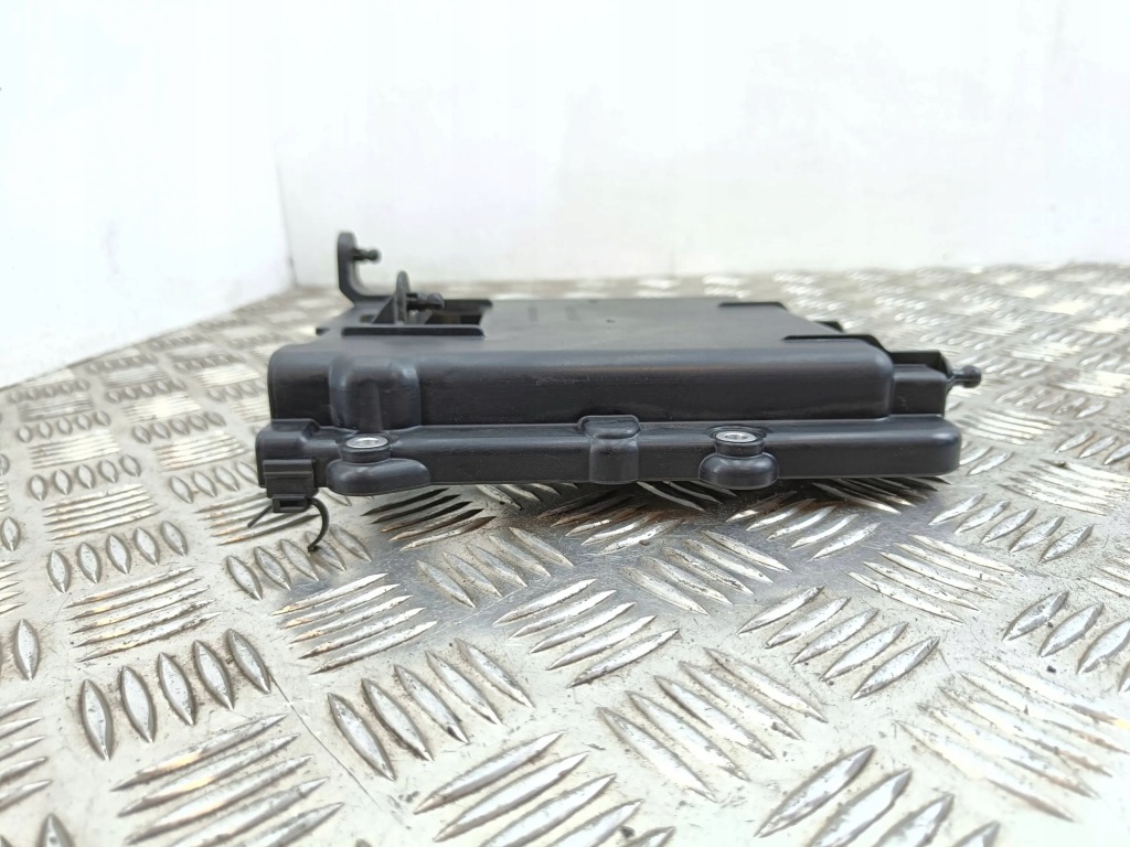 Mercedes-benz e c207 w207 2012 другое запчасти отсек двигателя в Украине