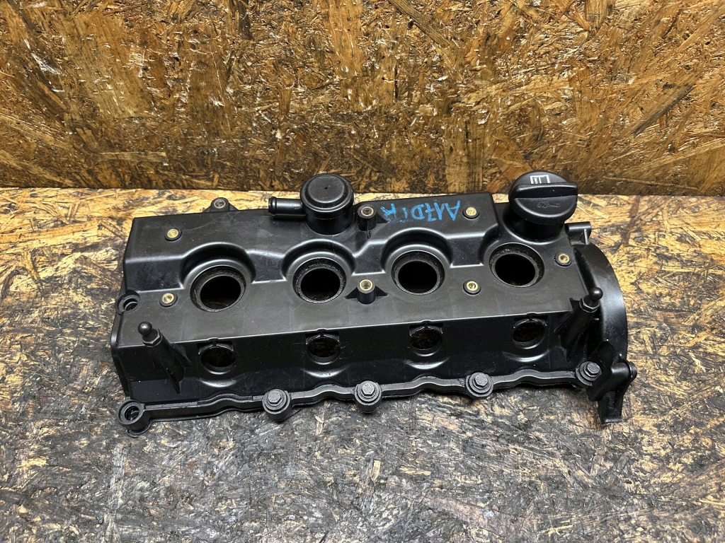 фото №1, Крышка клапанов astra zafira b 1.7 a17dtr