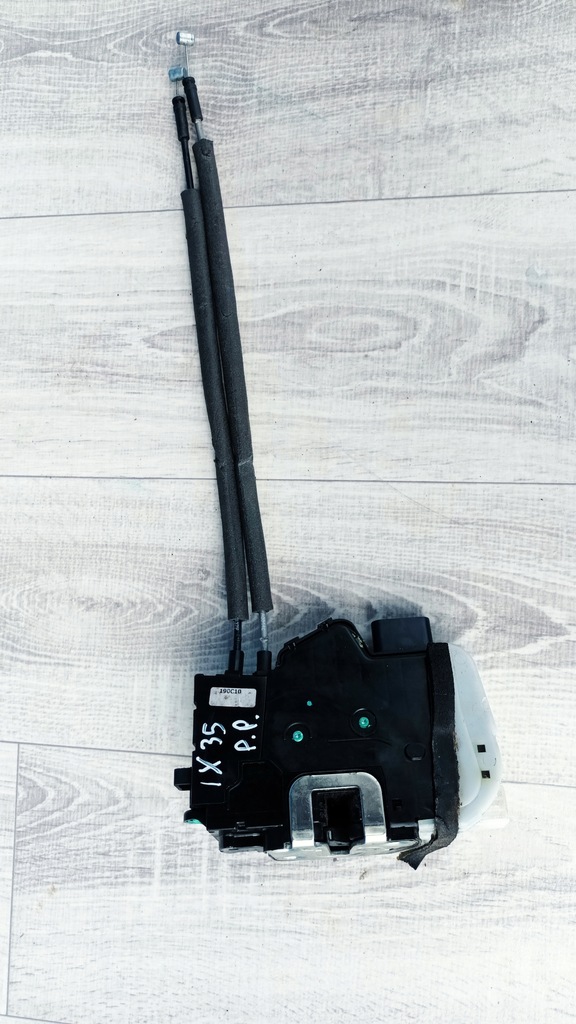 фото №1, Hyundai ix35 замок двері правий перед uk 81320-2y020