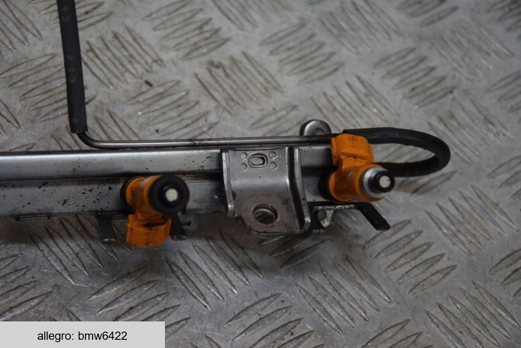 фото №8, Suzuki jimny 1.3 молдинг впрыскная форсунки kpl.