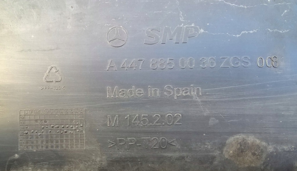 фото №10, Mercedes vito v-klasa eqv w447 14-18 плита защита нижняя бампера перед оригинальный номер