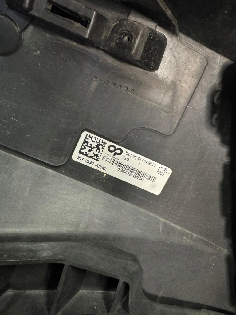 фото №13, Оригінальний бампер решітка радіатора перед audi a7 c8 лак mythos black металік