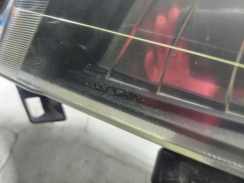 фото №7, Лампа права перед 8200481197 renault laguna ii