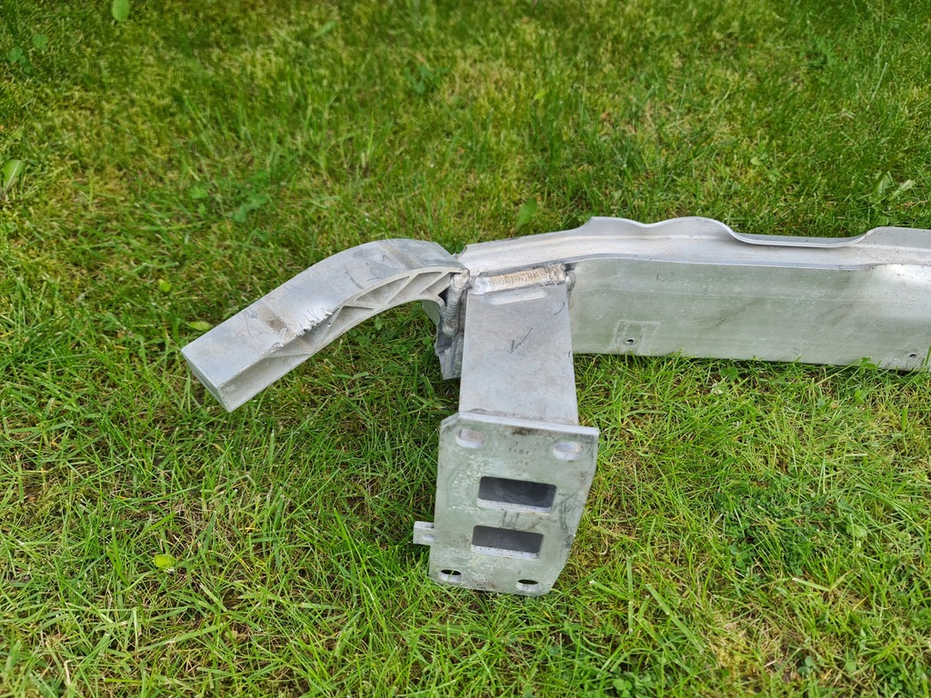 фото №10, Балка бампера перед porsche panamera 971805241b