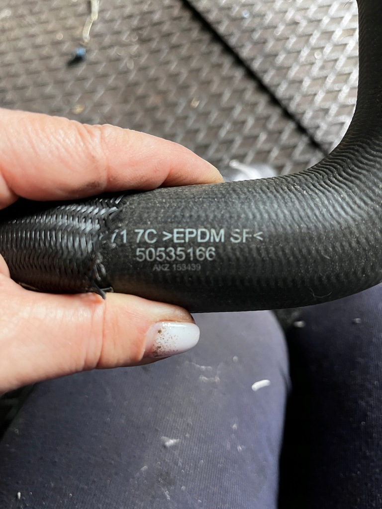 фото №6, 590 alfa romeo giulia 2.2d труба wąż дроти wody 50539761