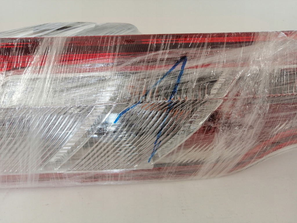 фото №15, Ford transit custom lift лампа задняя левая