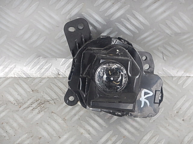 фото №1, Mazda cx-3 cx3 правый противотуманная фара противотуманный led