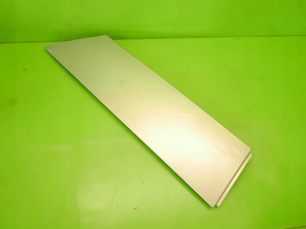 фото №1, Молдинг накладка крила права задня mazda 5 i cr